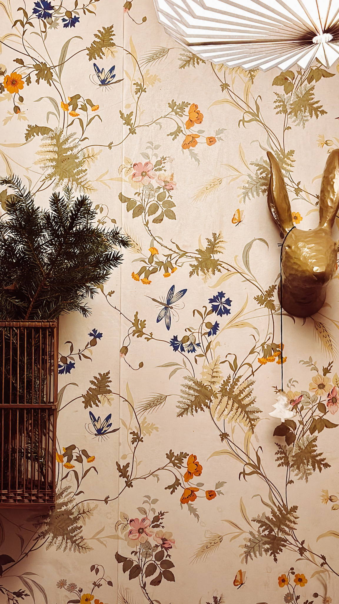 Vi pynter op til hyggelige juledage hos The Woodland Lodge Gisselfeld.